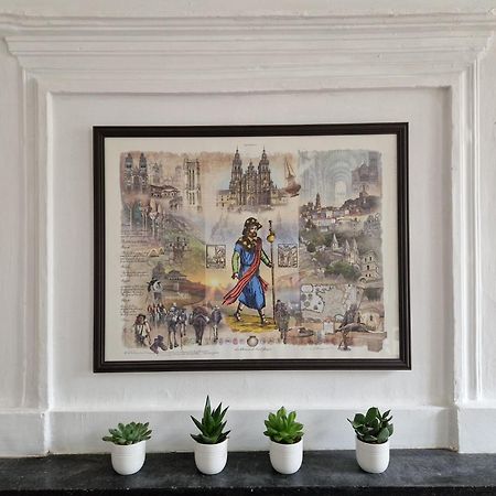Gite Des Tables - Cathedrale, Coeur Historique, Vue Le Puy-en-Velay Kültér fotó
